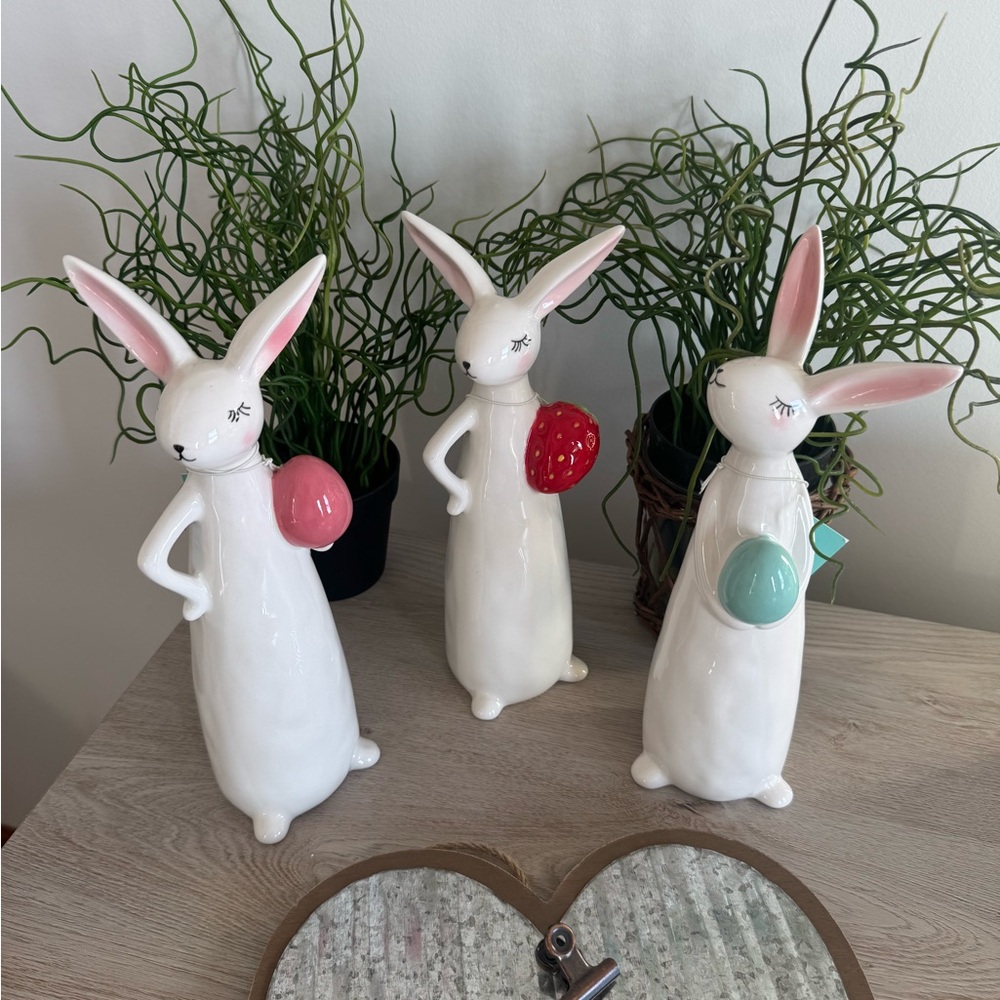 NWT MARTHA STEWART CERAMIC EASTER BUNNIES WITH ATTITUDES!